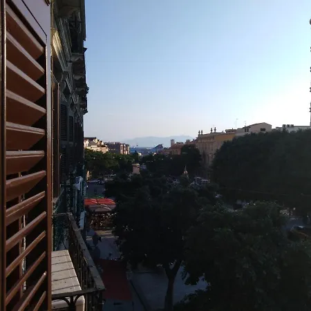 Onlyrooms Iii - Piazza Jenne Pensión